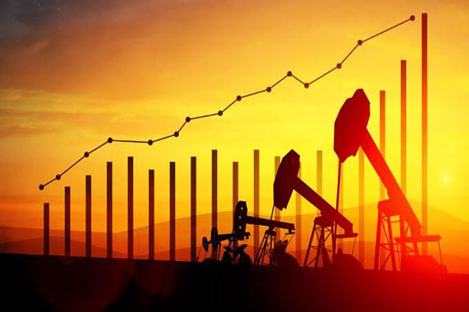 WTI Crude Oil Forecast: Forming a Hammer thumbnail